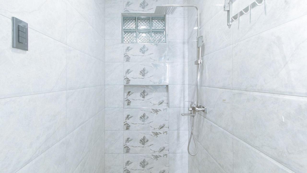 San Juan  Reddoorz Plus @ Bez Tower And Residences San Juan מראה חיצוני תמונה